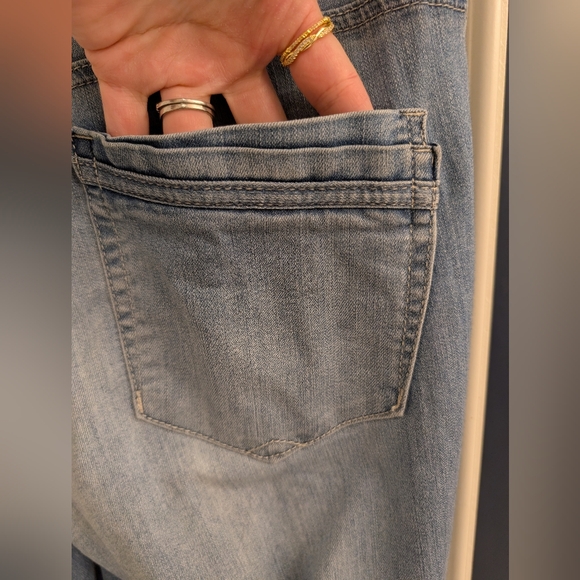 Light Blue Distressed Women Jeans - Picture 9 of 9